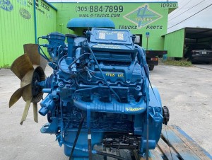 2003 INTERNATIONAL VT365 ENGINE 195HP