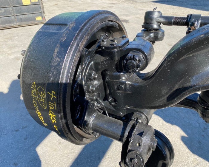 2013 ROCKWELL 18.000-20.000 LBS FRONT AXLE FRONT AXLES 