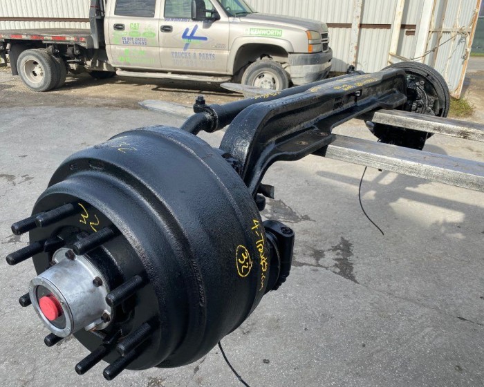 2014 SPICER 18.000-20.000 LBS FRONT AXLES 
