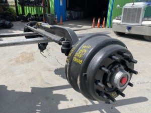2011 FORD 18.000-20.000 LBS FRONT AXLES 