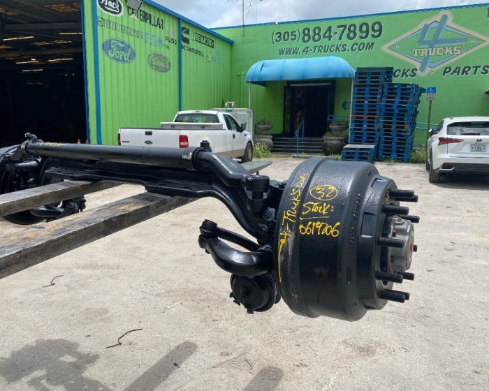 2006 ROCKWELL 18.000-20.000LBS FRONT AXLES 