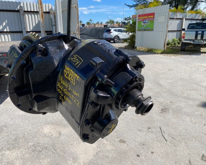 2015 MERITOR-ROCKWELL MD2014X DIFFERENTIALS 2.64