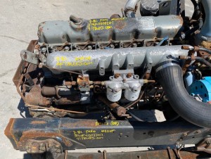 1987 FORD 7.8L ENGINE 240HP