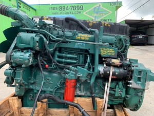 2004 VOLVO VED-12D ENGINE 365 HP