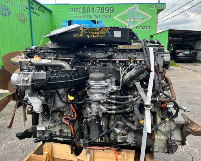 2015 DETROIT DD15 ENGINE 500HP