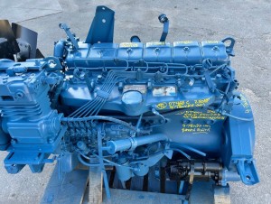 1992 INTERNATIONAL DT466C ENGINE 250HP