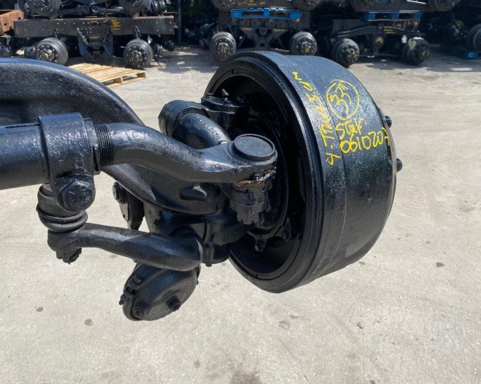 1996 ROCKWELL 18.000-20.000LBS BUD TYPE FRONT AXLES 
