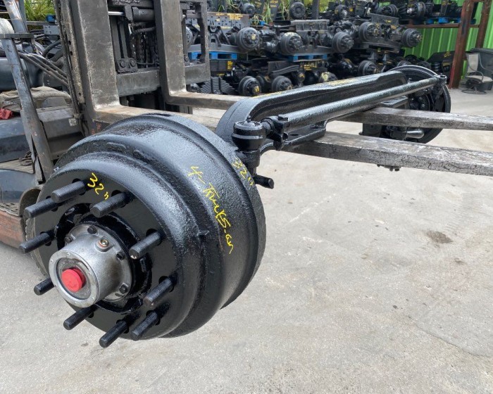 2008 SPICER 18.000-20.000LBS FRONT AXLES 