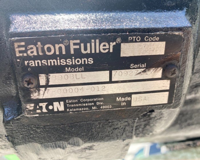 2004 EATON-FULLER RT8908LL TRANSMISSIONS 8LL SPEED